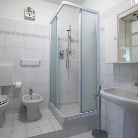 Apartment 079c - La Storica Il Vigneto 45a, 7 Minuti Dal Mare - Parcheggio Privato Gratis