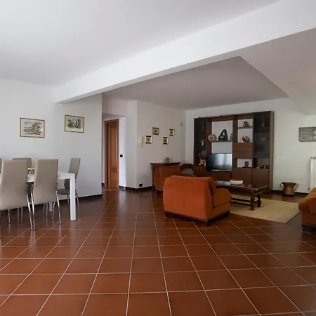 Apartment 079c - La Storica Il Vigneto 45a, 7 Minuti Dal Mare - Parcheggio Privato Gratis *
