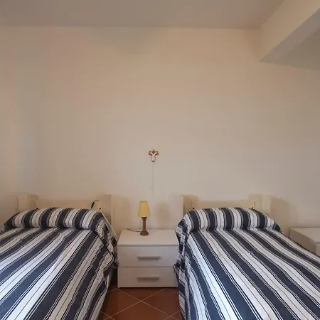 Apartment 079c - La Storica Il Vigneto 45a, 7 Minuti Dal Mare - Parcheggio Privato Gratis *